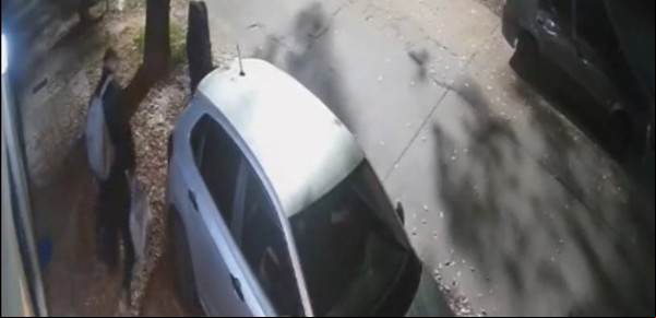 Un viudo negro lo sedujo en Tinder, lo drogó y al despertar cayó por una escalera: murió tras agonizar cuatro días