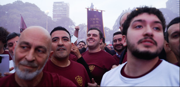 La democracia, entre la batalla de las urnas y de sentido