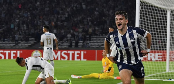 Talleres se impuso ante Alianza Lima, logró su primera victoria y va por el premio consuelo