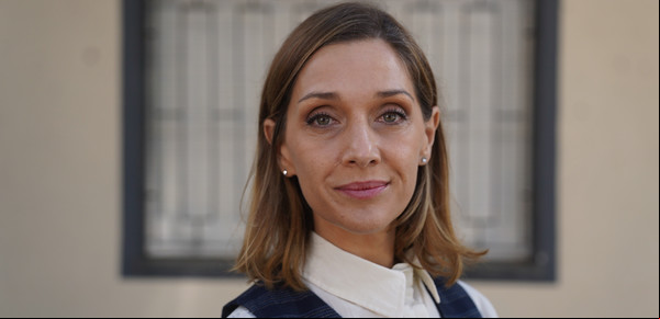 Quién es Carla Pandolfi, la recomendada por Adrián Suar y Guillermo lla, a la que le gusta ir y volver de los grandes teatros al off