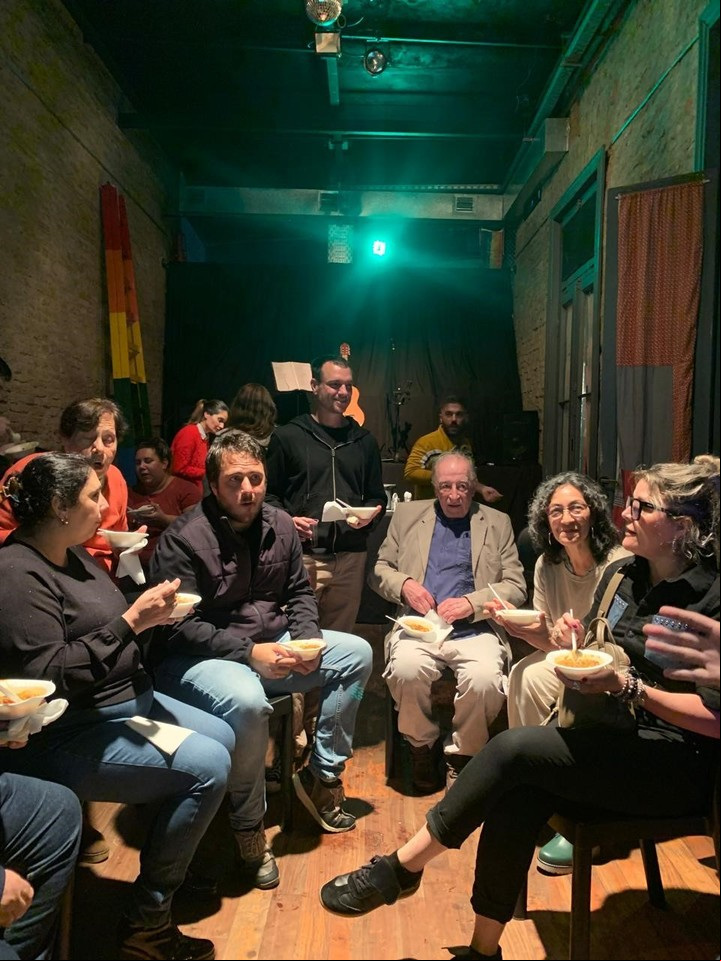 La Coalición Cívica juntó en su local partidario de Palermo a algunos candidatos y militantes que estuvieron trabajando en la campaña. (Foto: Coalición Cívica)