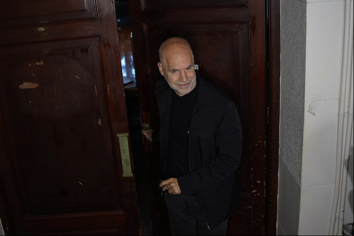 Horacio Rodríguez Larreta complicado para votar en la Facultad de Derecho.
Foto Santiago Garcia Díaz