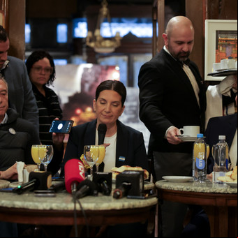 Silvia Lospennato habló de fraude digital en el arranque de las elecciones y Macri culpó a Santiago Caputo: "Es una cosa de loquitos"