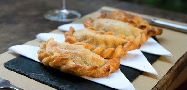 Este fin de semana en Plaza Francia: asado, locro, tamales y postres para celebrar el 25 de mayo