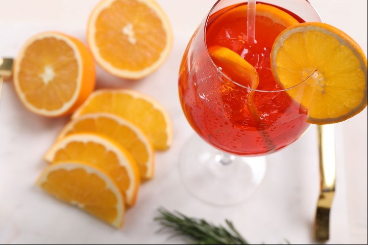 Aperol Spritz con vermut blanco