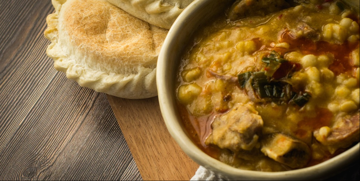 Cómo hacer locro argentino este 25 de mayo y calcular los ingredientes para 5, 6, 8 y 10 personas