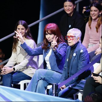 Cristina Kirchner advirtió que política económica de Milei puede llevar a la Argentina al décimo default: "No es una fantasía demasiado lejana"