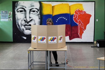 El régimen de Nicolás Maduro: el desánimo de los venezolanos se siente en unos comicios legislativos y de gobernadores poco concurridos