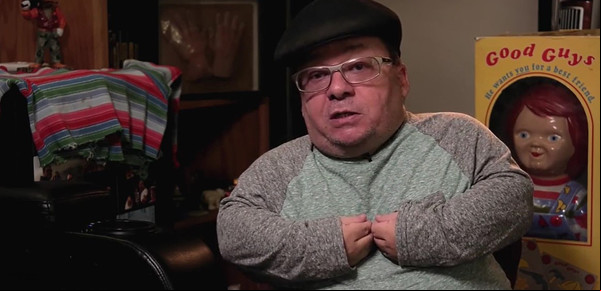 Murió Ed Gale, el actor de "Chucky, el muñeco maldito": enfrentaba una investigación por presuntamente solicitar sexo con menores